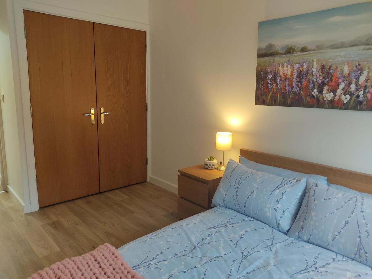 Fantastic Centrally Located 1 Bed Apartment *